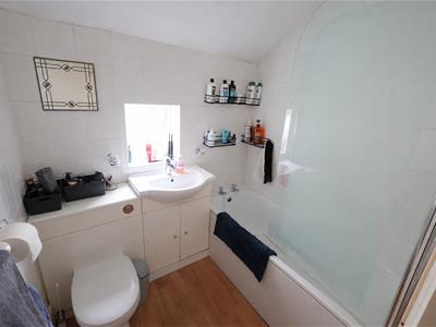 Picture 19